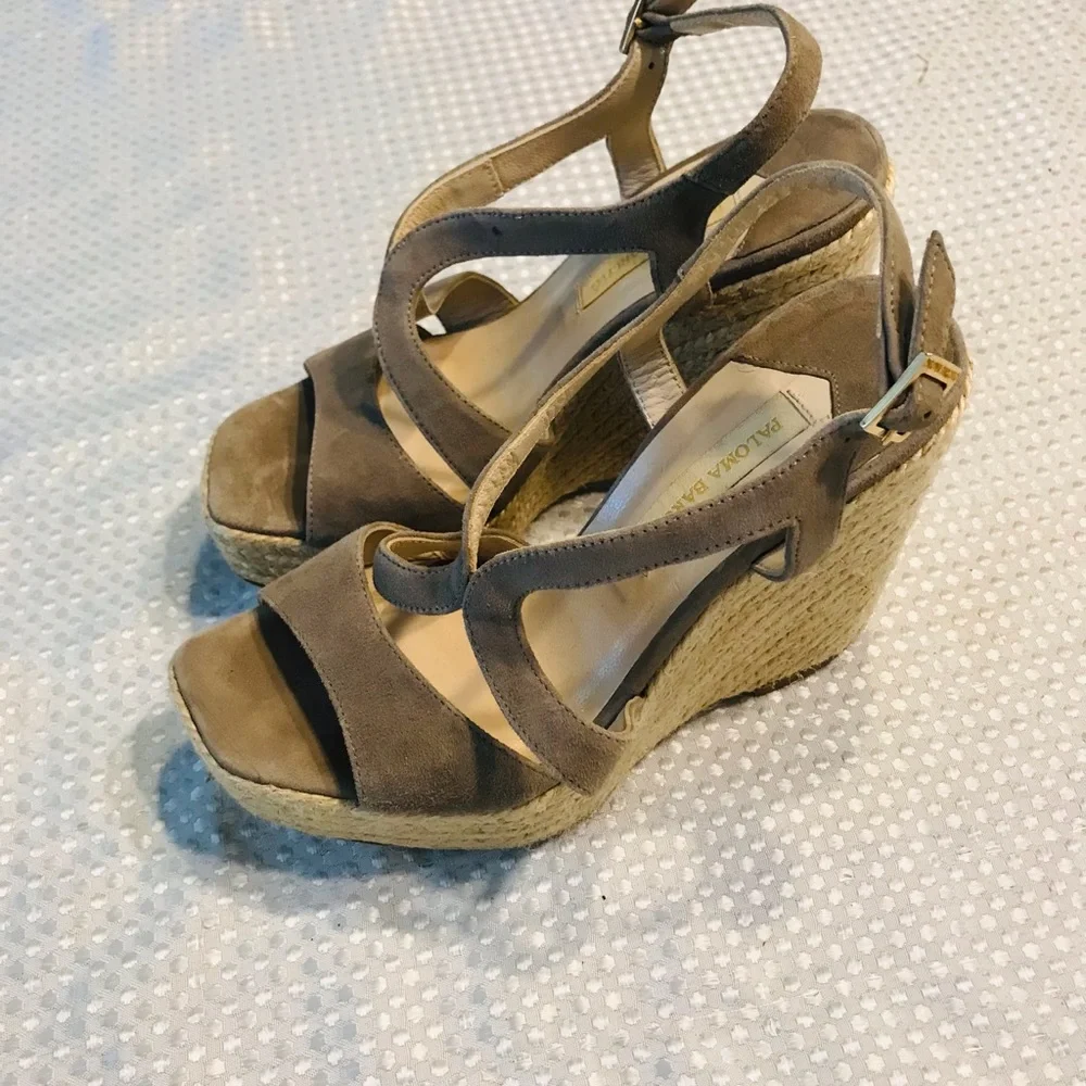 Paloma Barcelo great preowned
